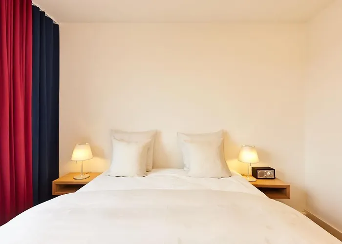 Steinenschanze Charming City & Garden Hotel